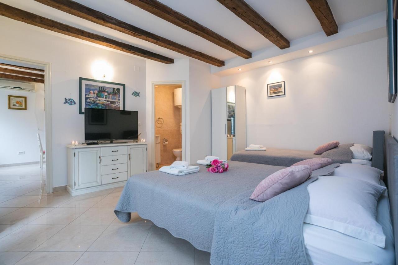 Apartment Apartment & Room Korta Vilea *