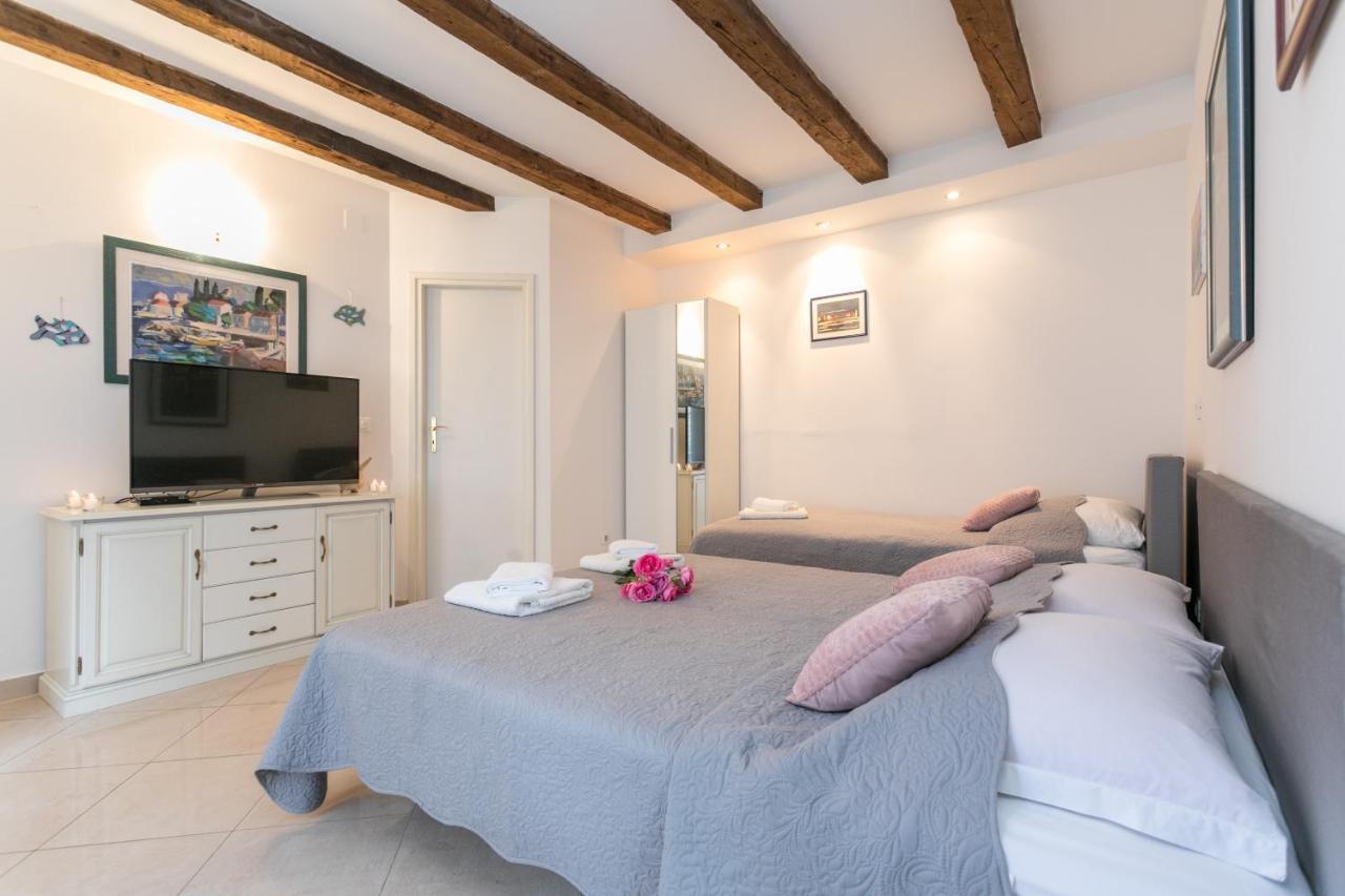 Apartment Apartment & Room Korta Vilea